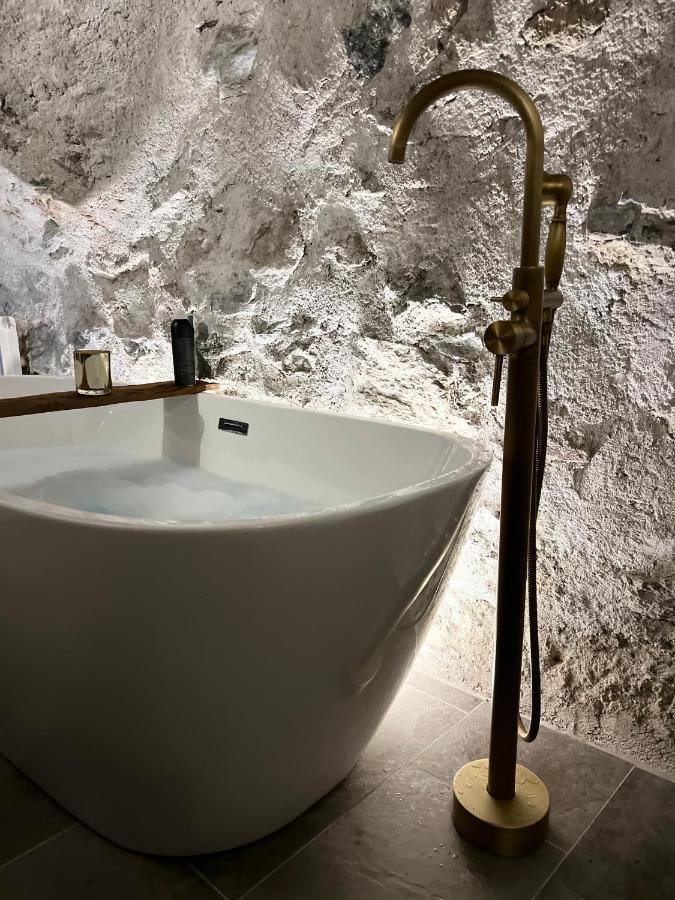Superbe Appartement Au Chateau D'Allaman De 80M2 Lugrin Esterno foto